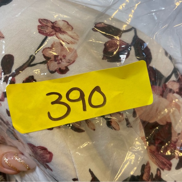 Cacique Lightly Lined T-Shirt Bra - Picture 5 of 8